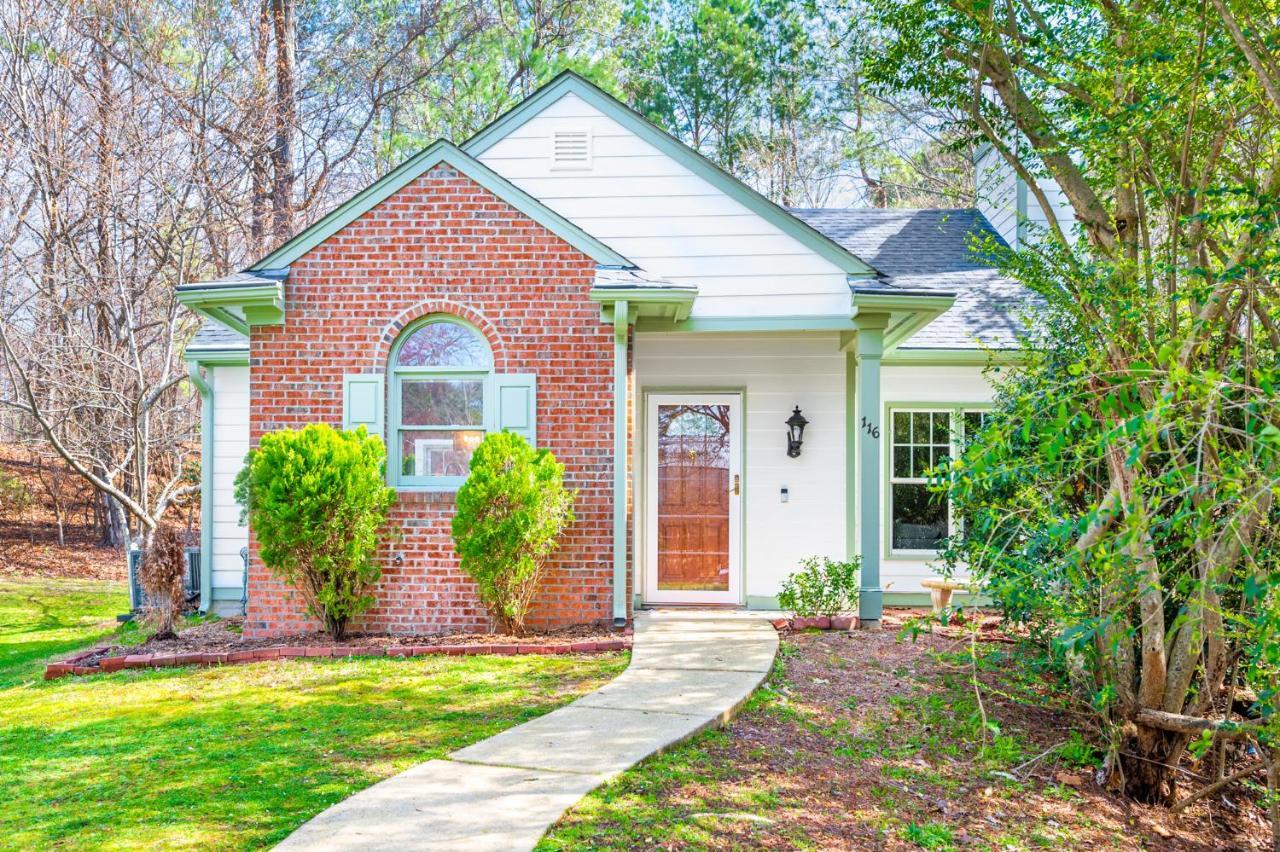 Cozy Industrial Kildaire Farms Home- Near Downtown Cary Esterno foto