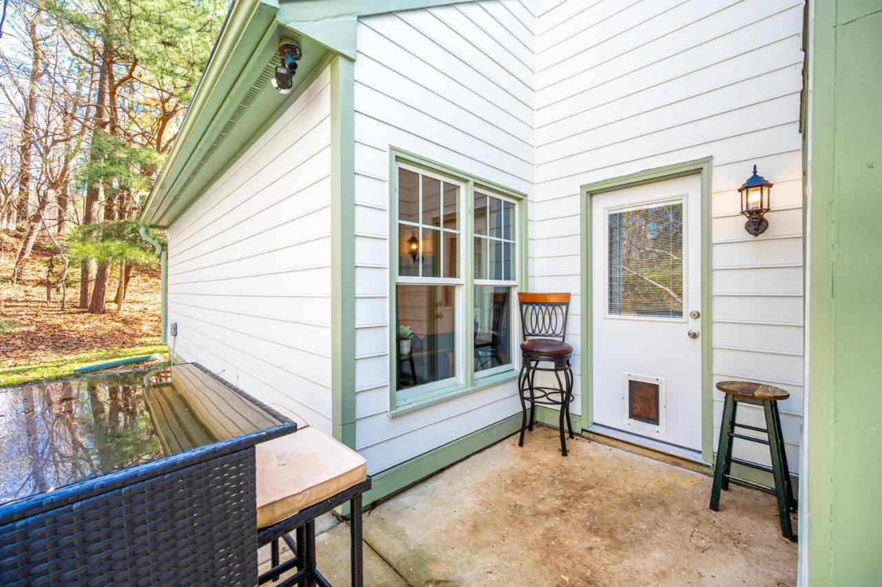 Cozy Industrial Kildaire Farms Home- Near Downtown Cary Esterno foto