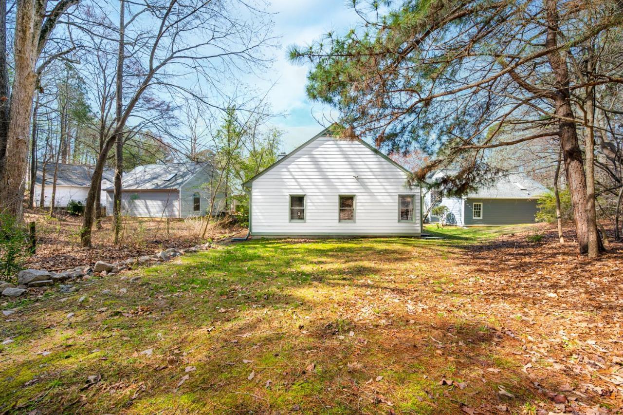 Cozy Industrial Kildaire Farms Home- Near Downtown Cary Esterno foto