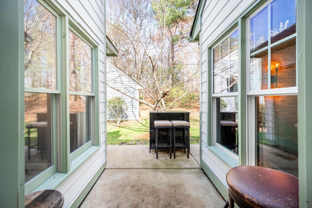 Cozy Industrial Kildaire Farms Home- Near Downtown Cary Esterno foto